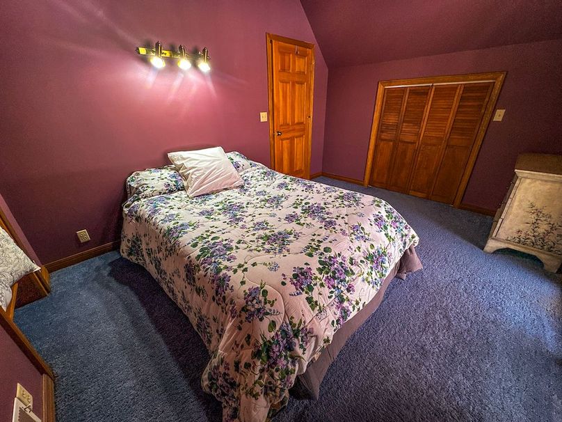 Calhoun, WV 132.84 AC Szegi 2-062