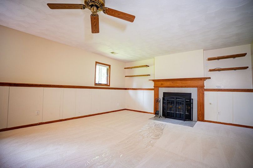 106 splendor ct. Stillman Valley-15