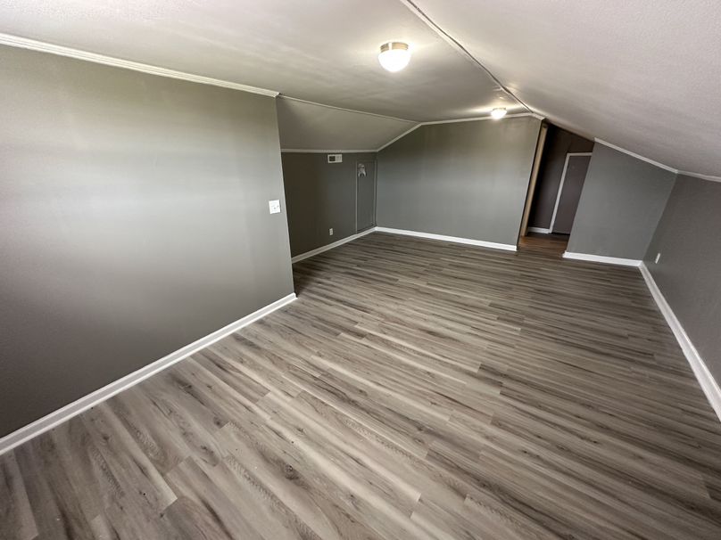 Chickasaw 2.3 w Home-25