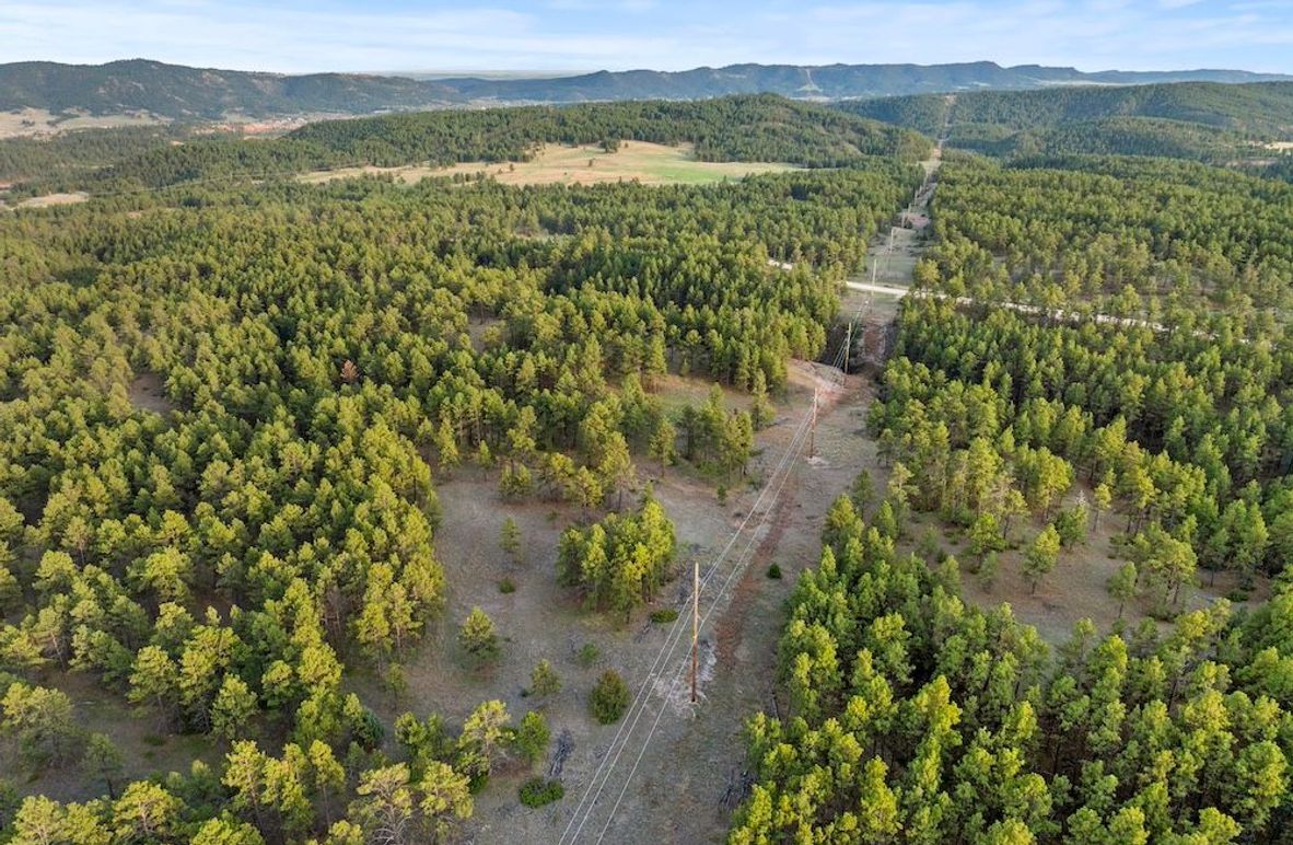 01-DJI_20250507185759_0791_D