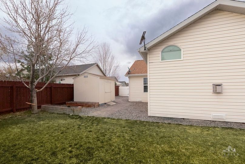 3271 Wheat Grass Dr-10