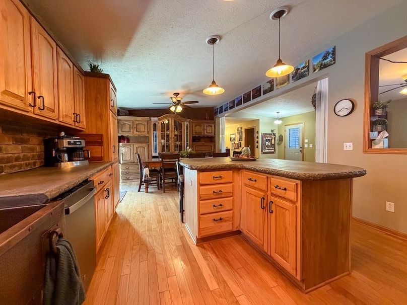 Monroe 68.2 - 9 of 120