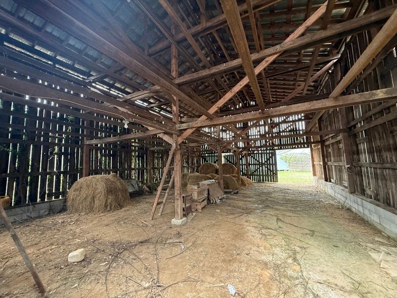 020 view of the inside of the tobacco barn