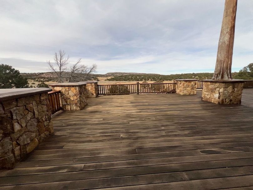 93_Pratt Lodge Deck 2