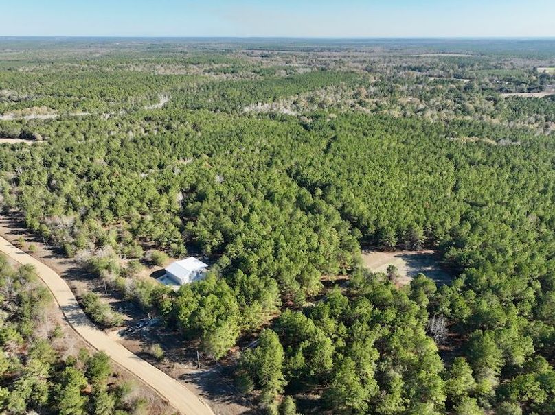 dji_fly_20251222_142240_104_1766431465513_photo