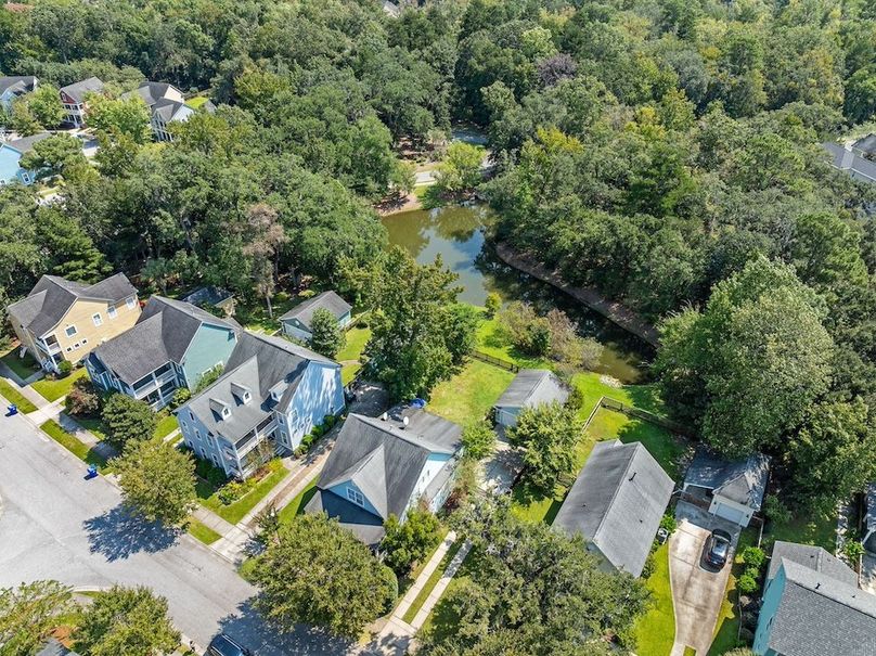 50-web-or-mls-Barclay Media Co_-50