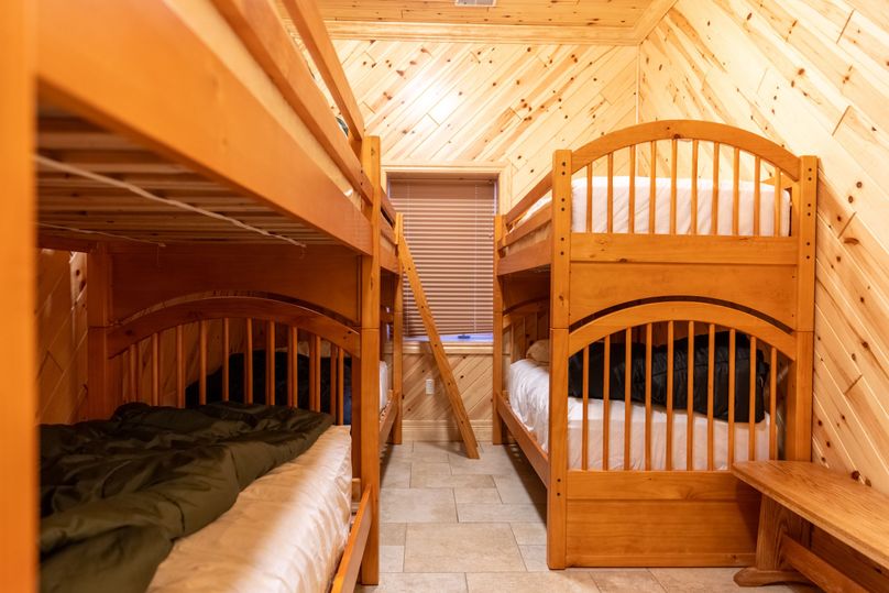 Ogemaw MI 475 Featured Pro Photo--46