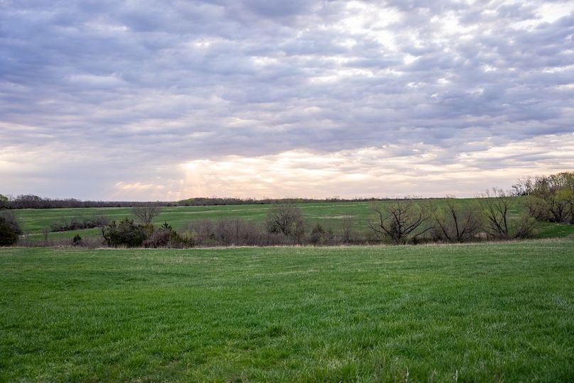 WabaunseeKansas887.39-237