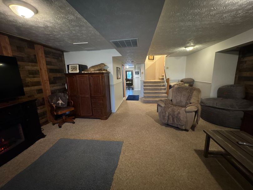 Calhoun, WV 132.84 AC Szegi 2-042