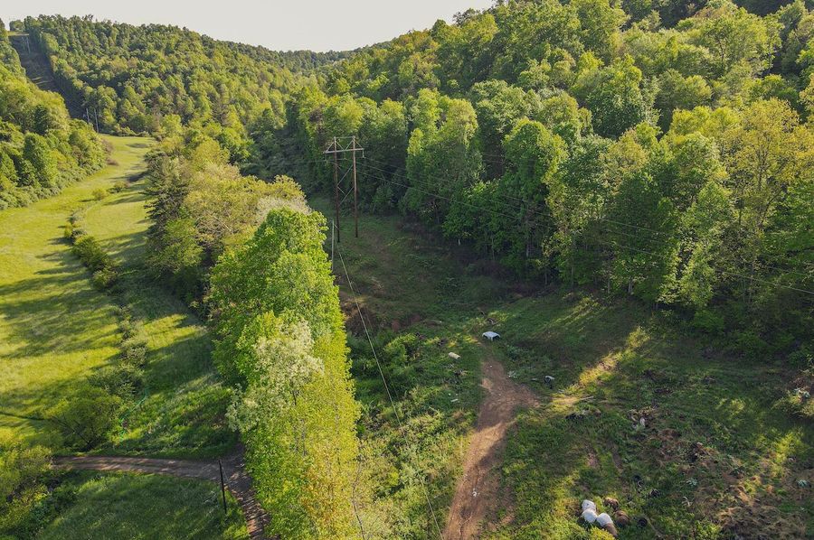 dji_fly_20240512_090528_138_1715519139976_photo