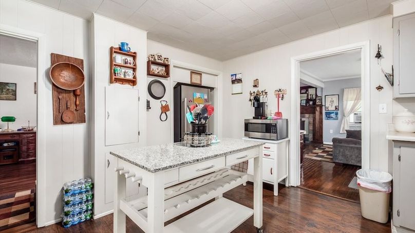 46-z 2076 Mt Vernon082