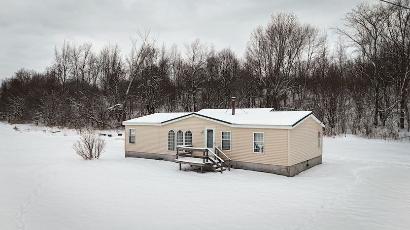 Jefferson_NY_1.04_Community_Ba nk_Photos_25