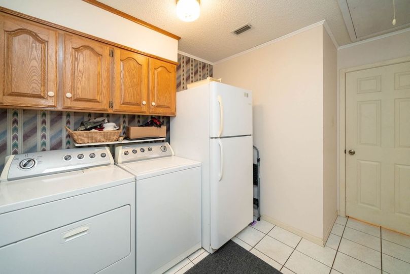 39 8124 Locust Rd Gilmer TX-14