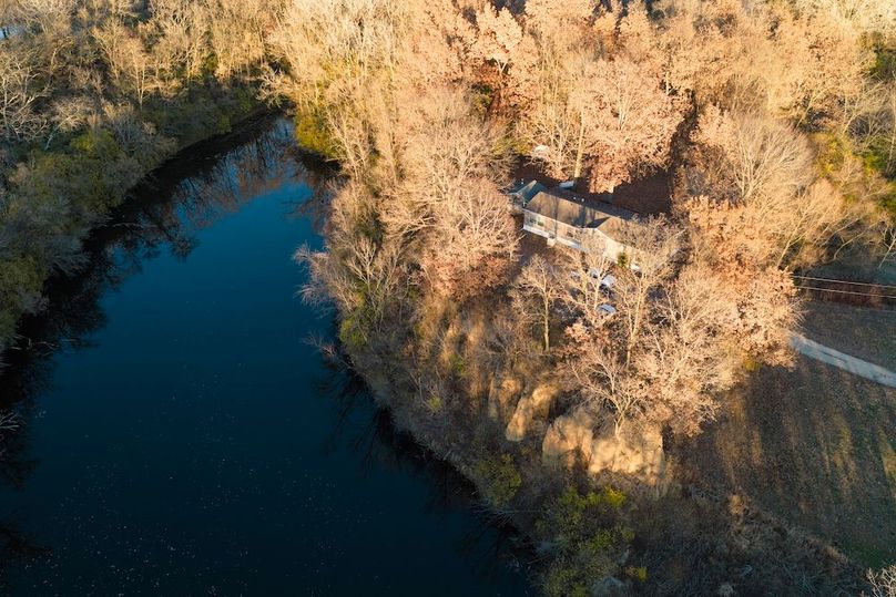 DJI_20251123155622_0221_D-HDR