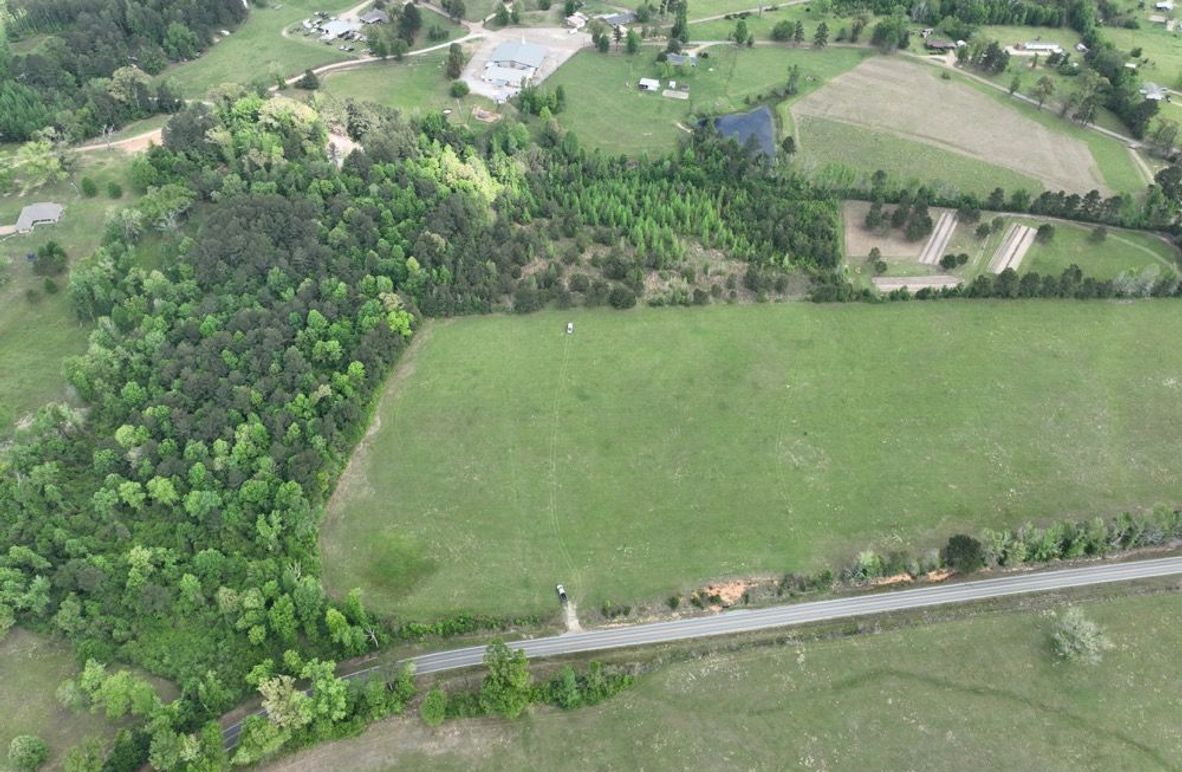 dji_fly_20260415_114018_404_1776345035747_photo