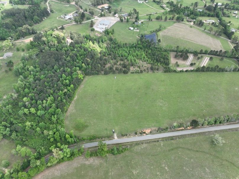 dji_fly_20260415_114018_404_1776345035747_photo