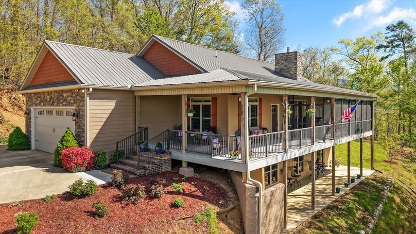 _Main Pic_02-2278 Lower Rinehart Rd 057