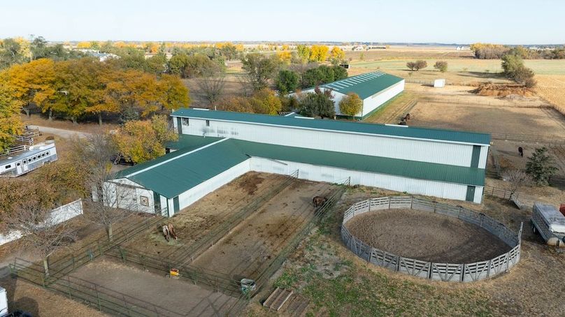 Saunders NE 30 Pro Photo-38