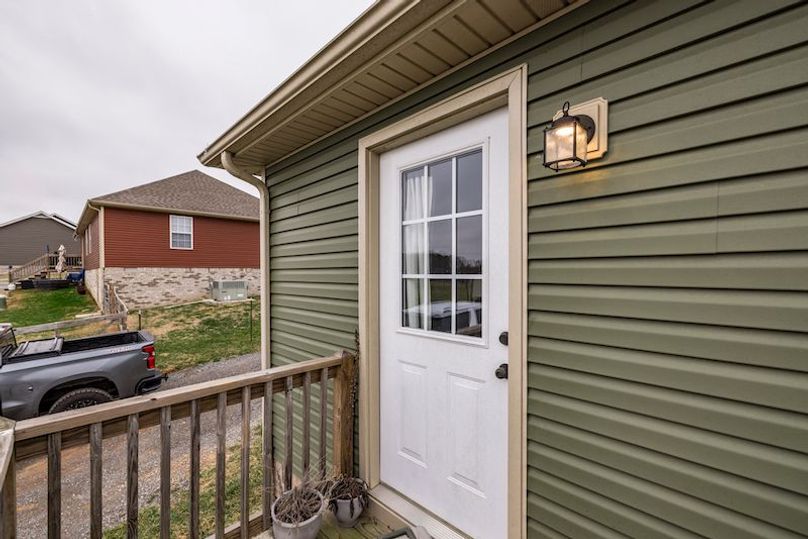 420 Jack Porter Rd-33