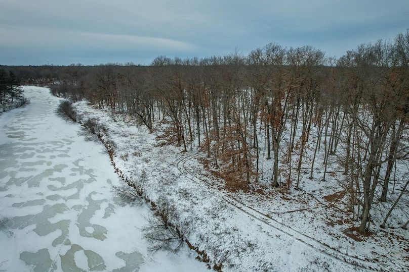 Adams 263.17, Hale -62