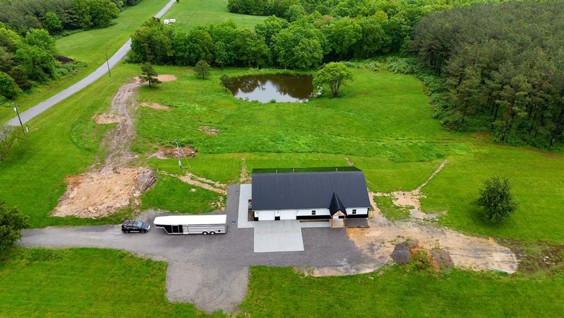 DRONE EDITS.00_01_48_03.Still669