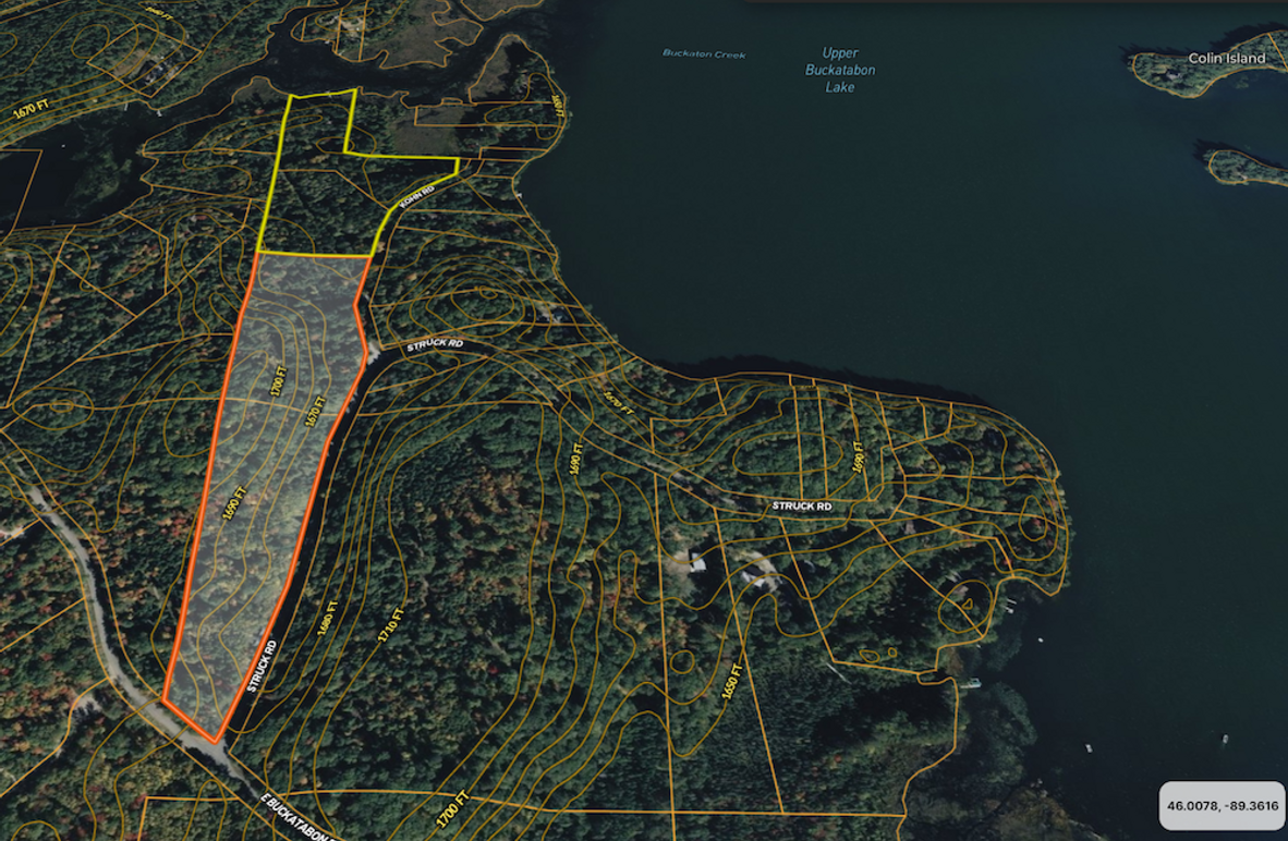 Vilas21.54Walls closeaerial