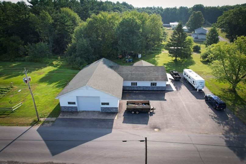 Oswego_1.79_Paro_Photos_32