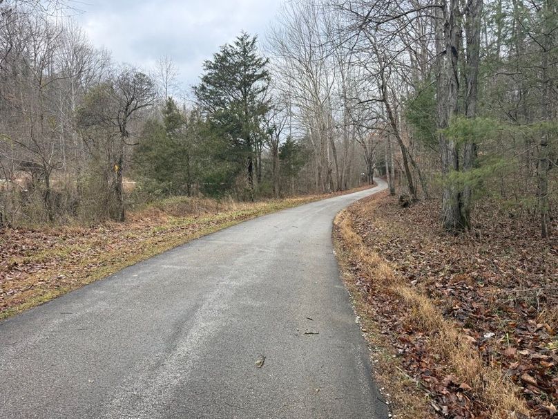 014 Goose Creek Road along the south boundary