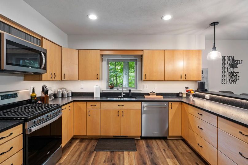 81 Guest House Kitchen 2