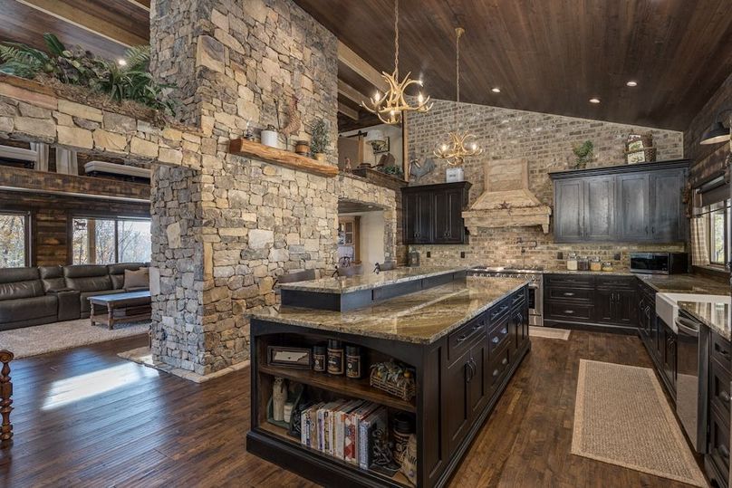 2900 Tanyard Hill Rd, Lynchburg, TN 37352-18