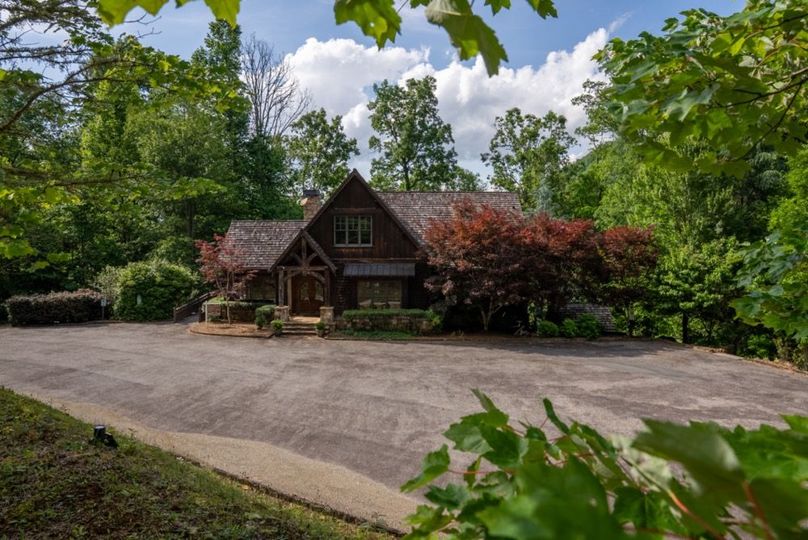 59 Featured_ProPhoto-34