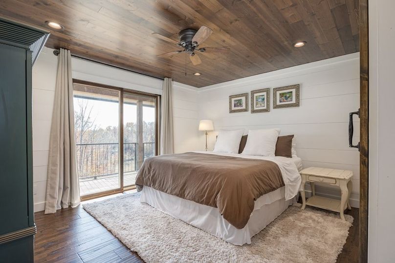 2900 Tanyard Hill Rd, Lynchburg, TN 37352-24