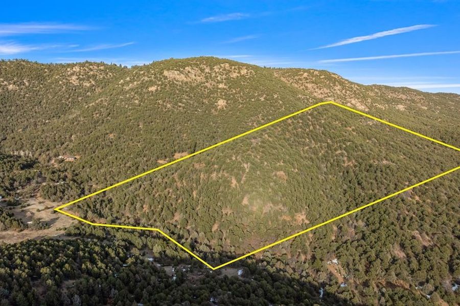 06 - Property Boundary