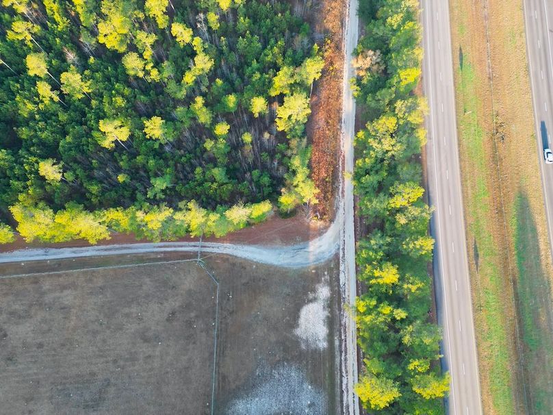 dji_fly_20251204_193016_27_1766581526962_photo