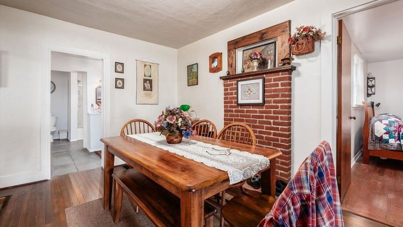 51-z 2076 Mt Vernon093