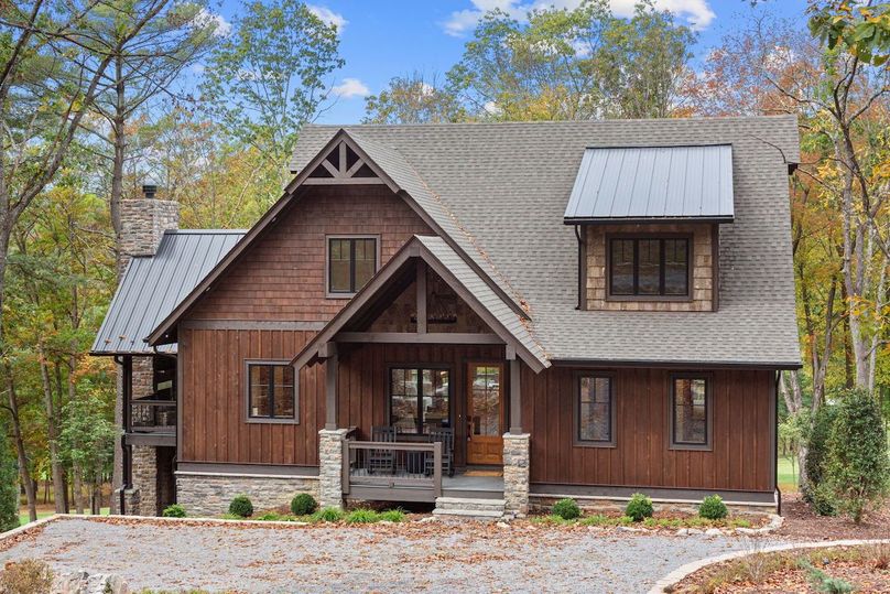 30-web-or-mls-6400 Golf Club Drive-69