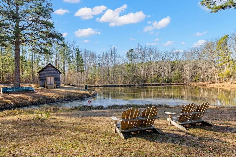 44-34-web-or-mls-1051-S-Hill-Rd-34