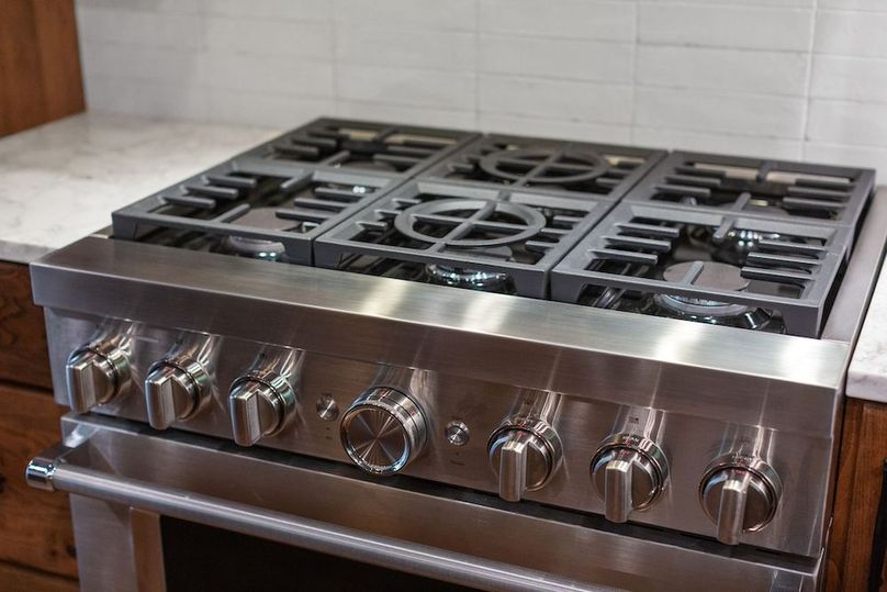 14-web-or-mls-6390 Golf Club Drvie-39