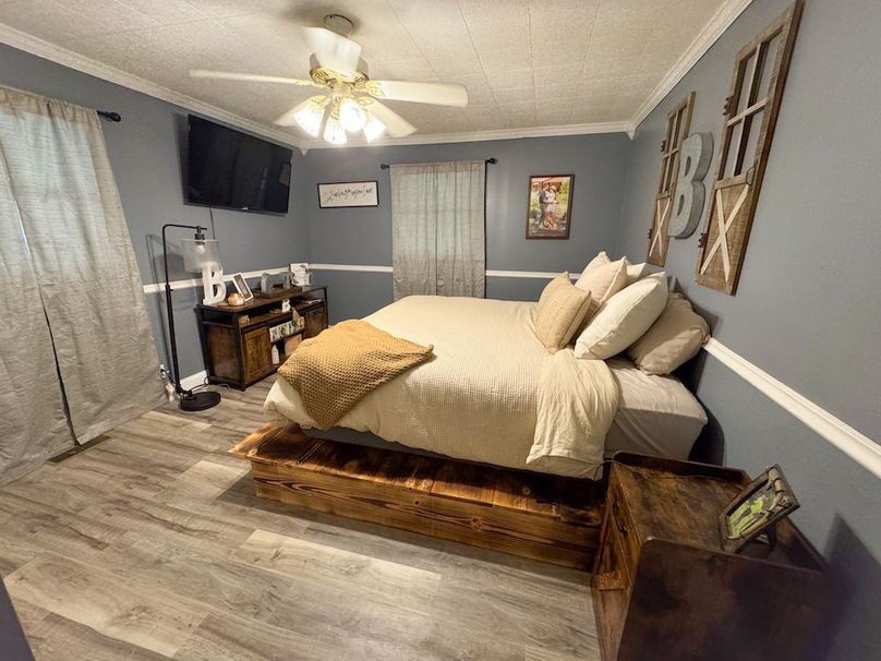 Doddridge, WV 15.68 AC Bonnett-17