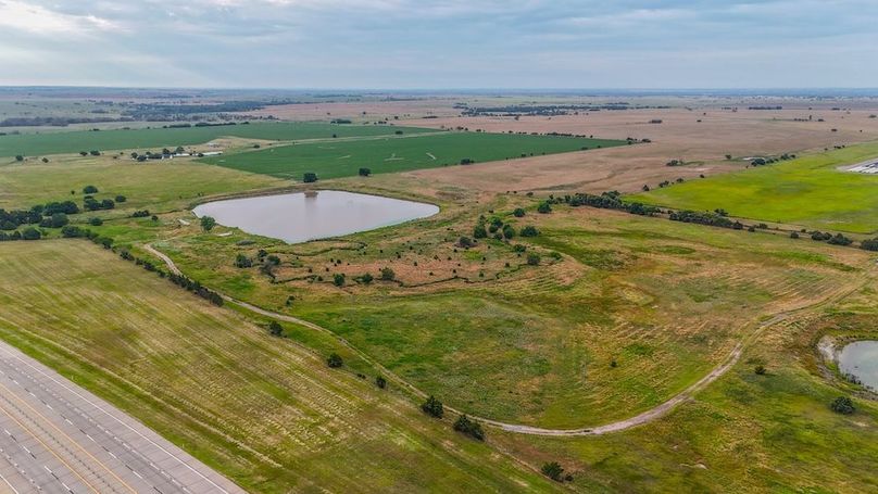 dji_fly_20240620_073928_0008_1718980027689_photo