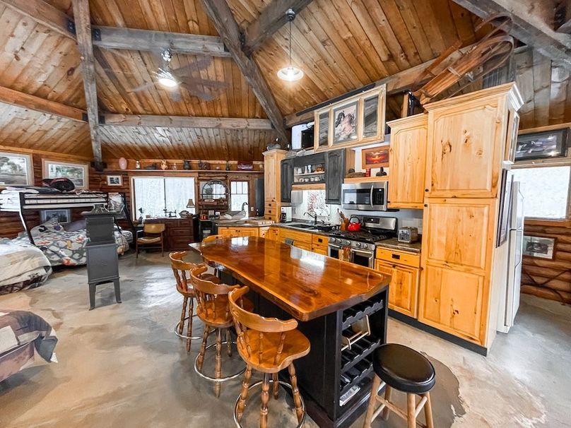 Adams 263.17, Hale -15