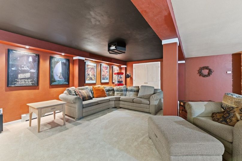026 - Home Theater
