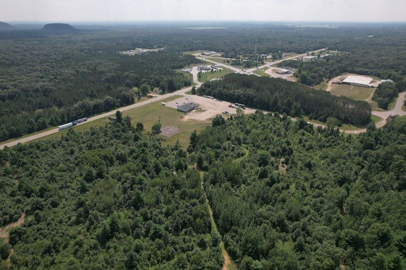 dji_fly_20250805_150808_218_1754424600092_photo