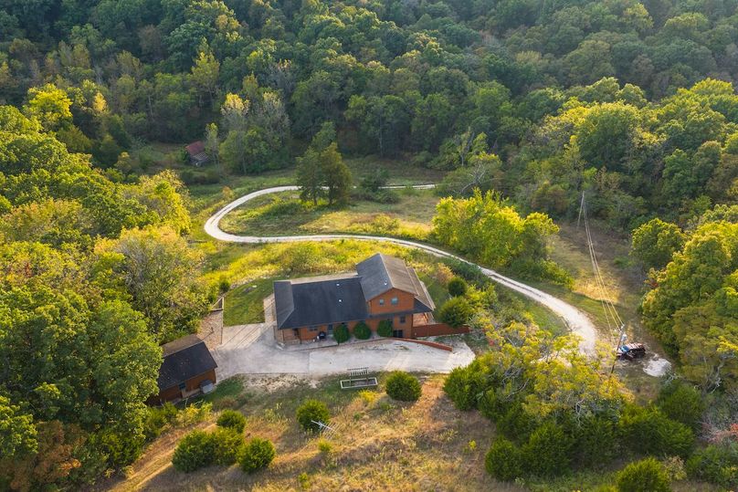 DJI_20251011173634_0357_D-HDR