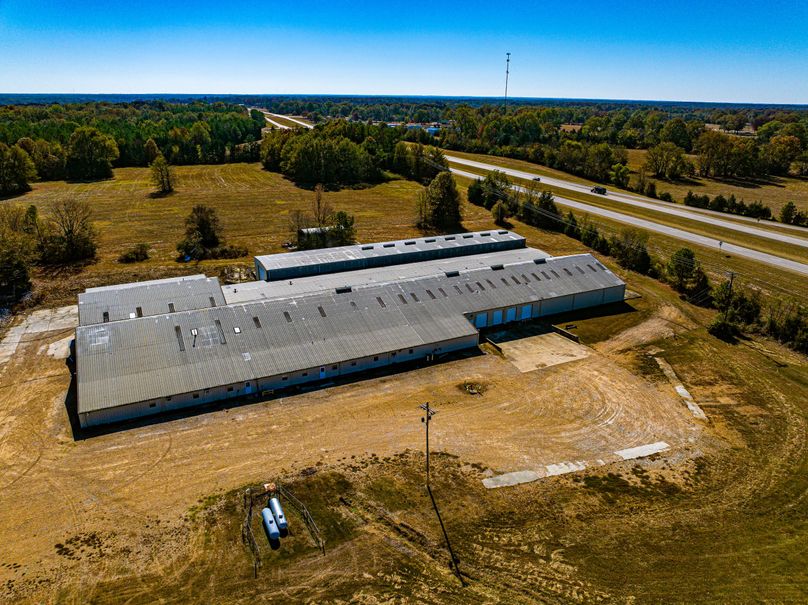 Monroe County 21.13 +- Warehouse-07