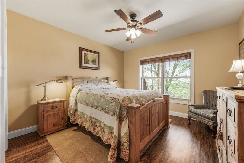 35-2278 Lower Rinehart Rd 031