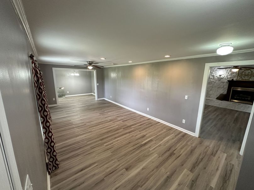 Chickasaw 2.3 w Home-15