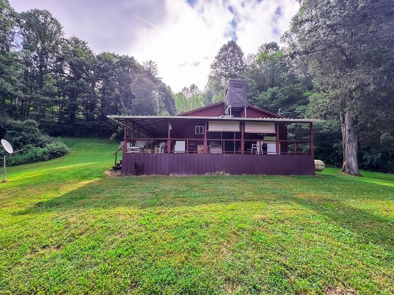 Lewis, WV 105 AC Miller-29