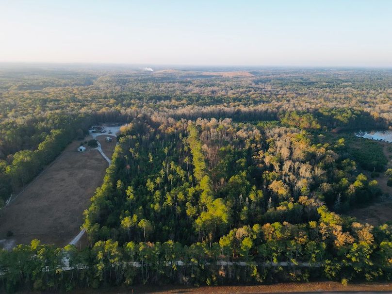 dji_fly_20251204_192420_11_1766581557304_photo