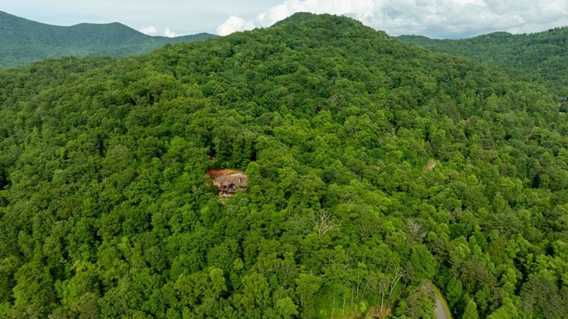 97 Featured_ProPhoto-81